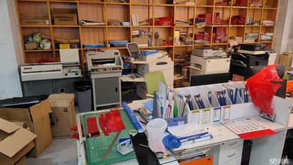 长沙50-100平米生活服务打字复印商铺转让