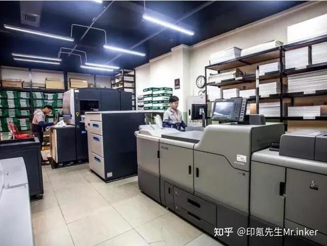 打字复印社 数字浪潮中的“信息便利店”